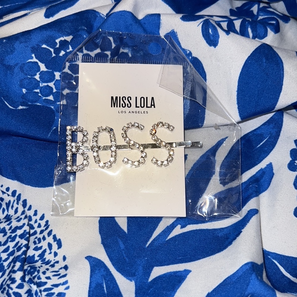 “BOSS” hair clip